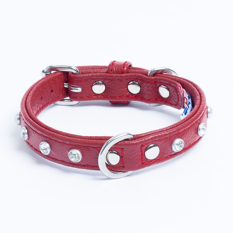 Charming collar
