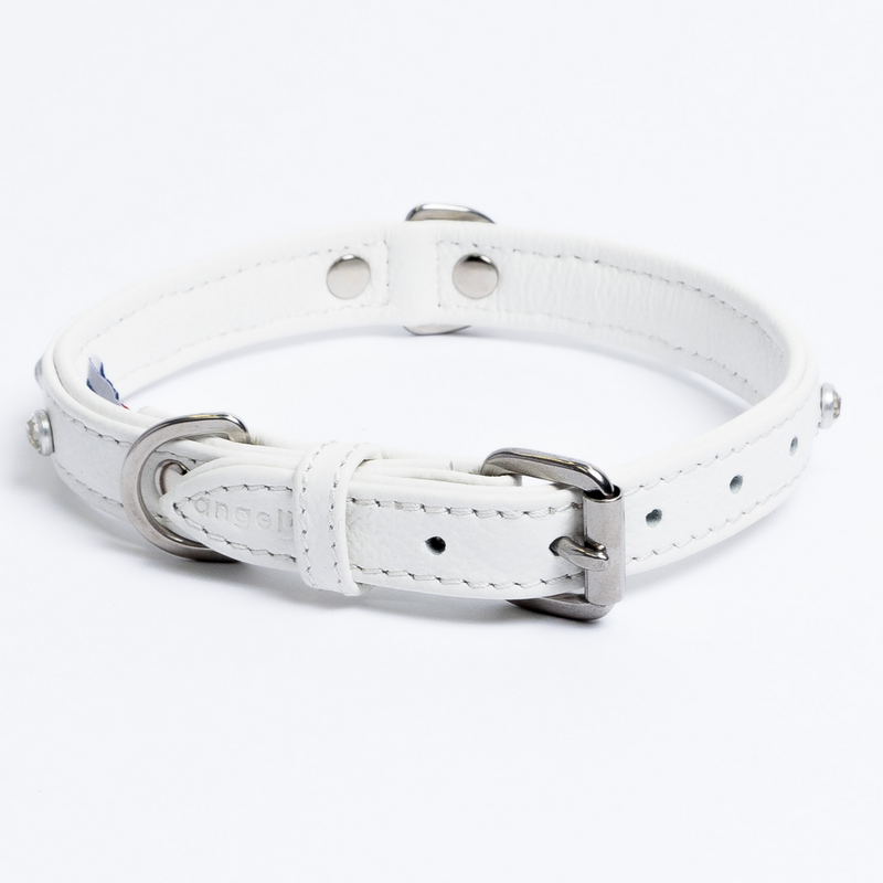 Charming collar