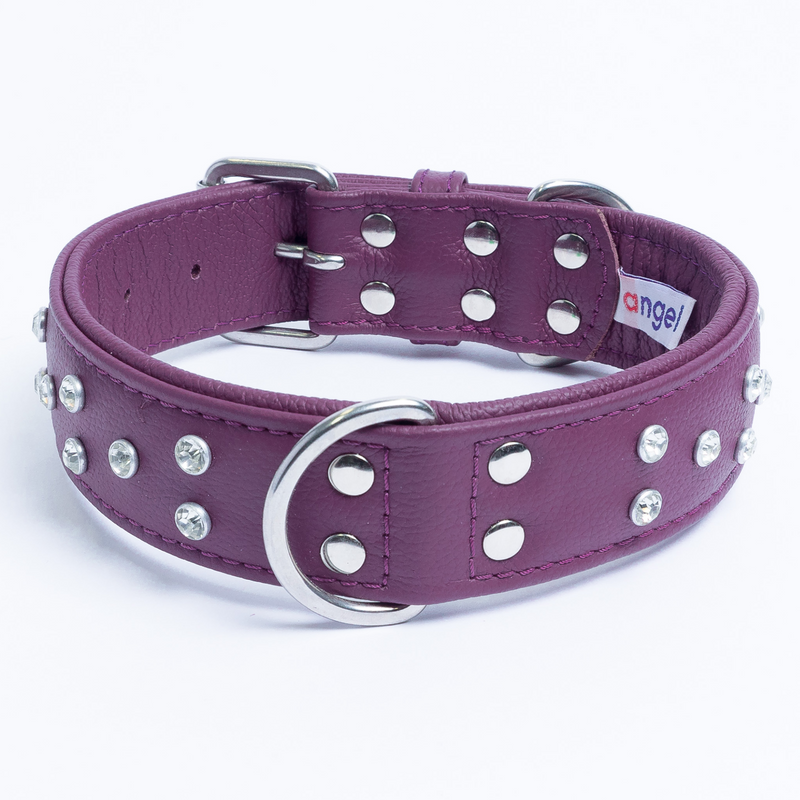 Charming collar