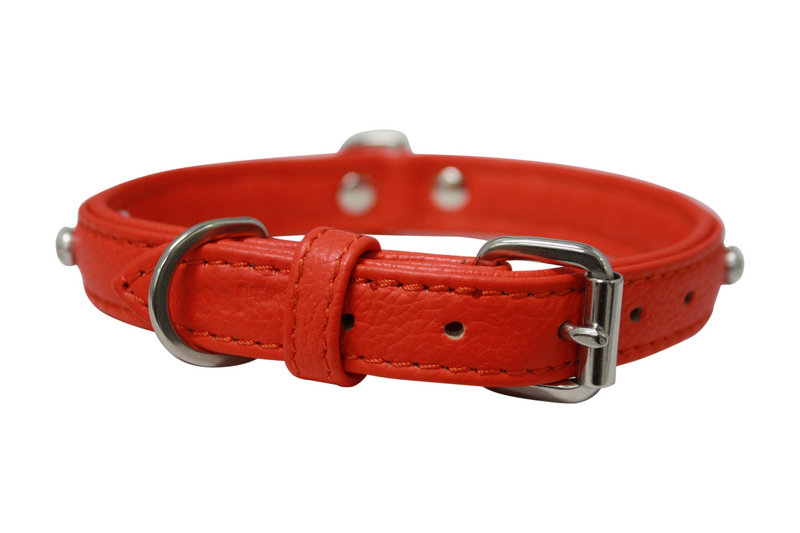 Charming collar