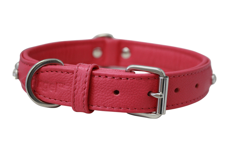 Charming collar